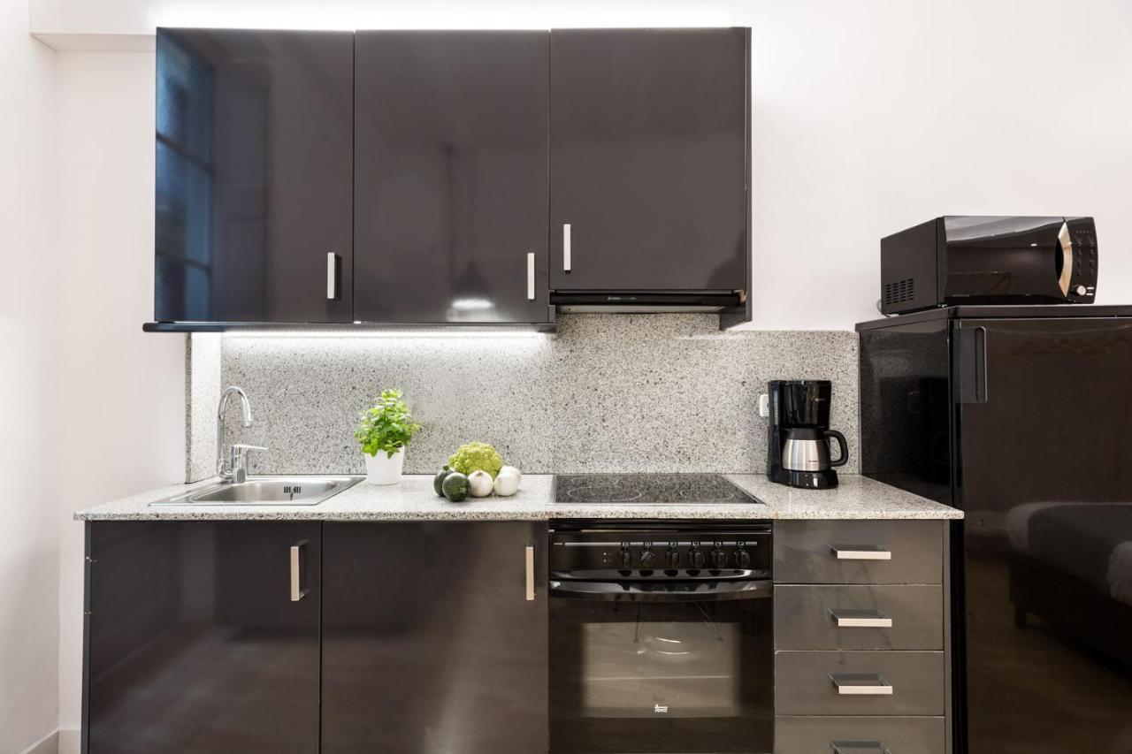 Friendly Rentals CND Canuda Barcelona Exterior foto